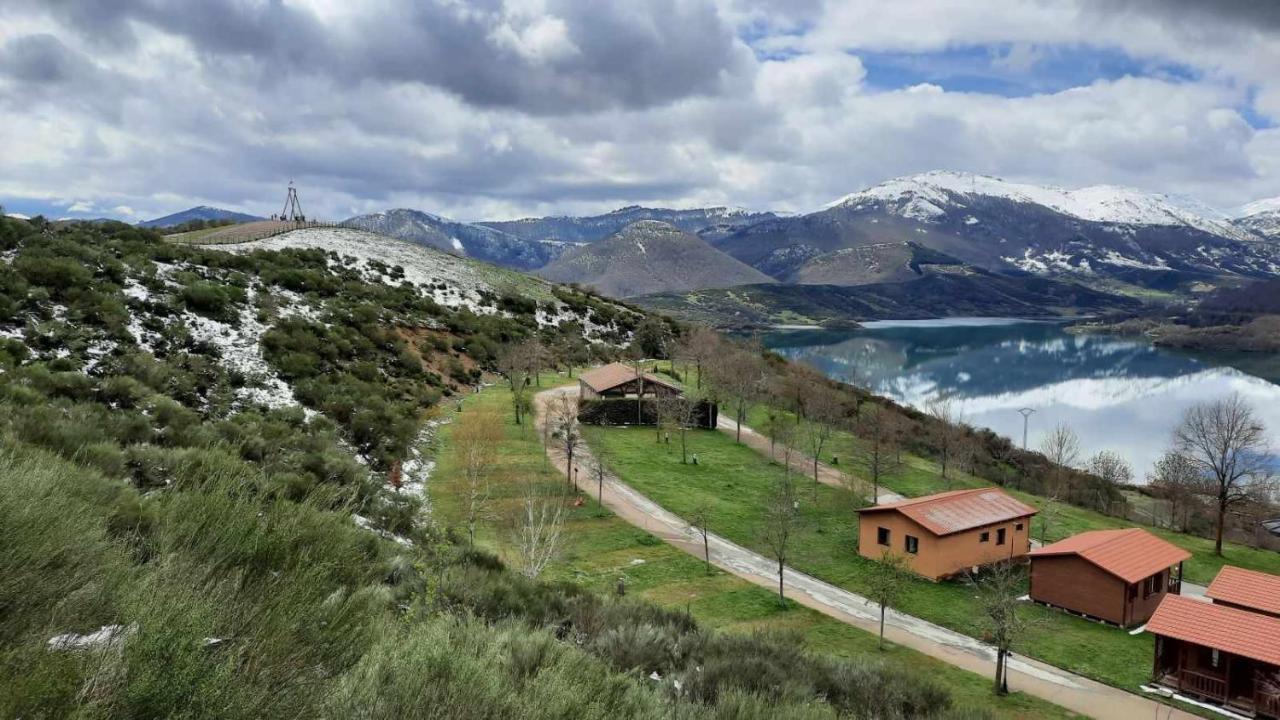 Riano En Las Montanas De Carmen מראה חיצוני תמונה