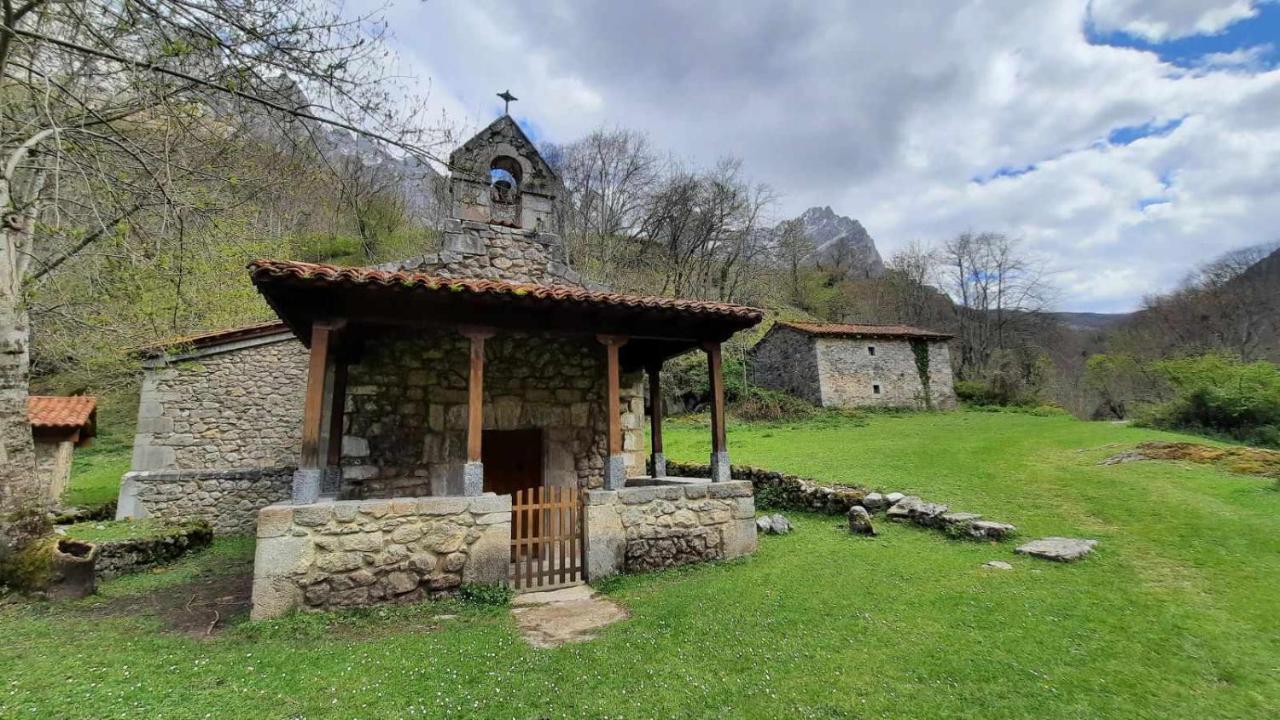 Riano En Las Montanas De Carmen מראה חיצוני תמונה